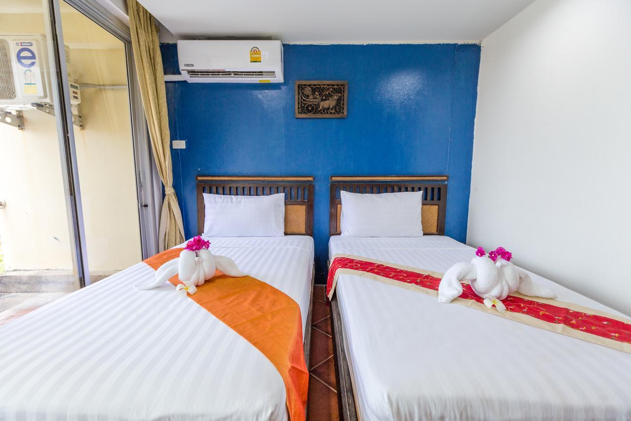 Porterhouse Beach Hotel Patong Kültér fotó
