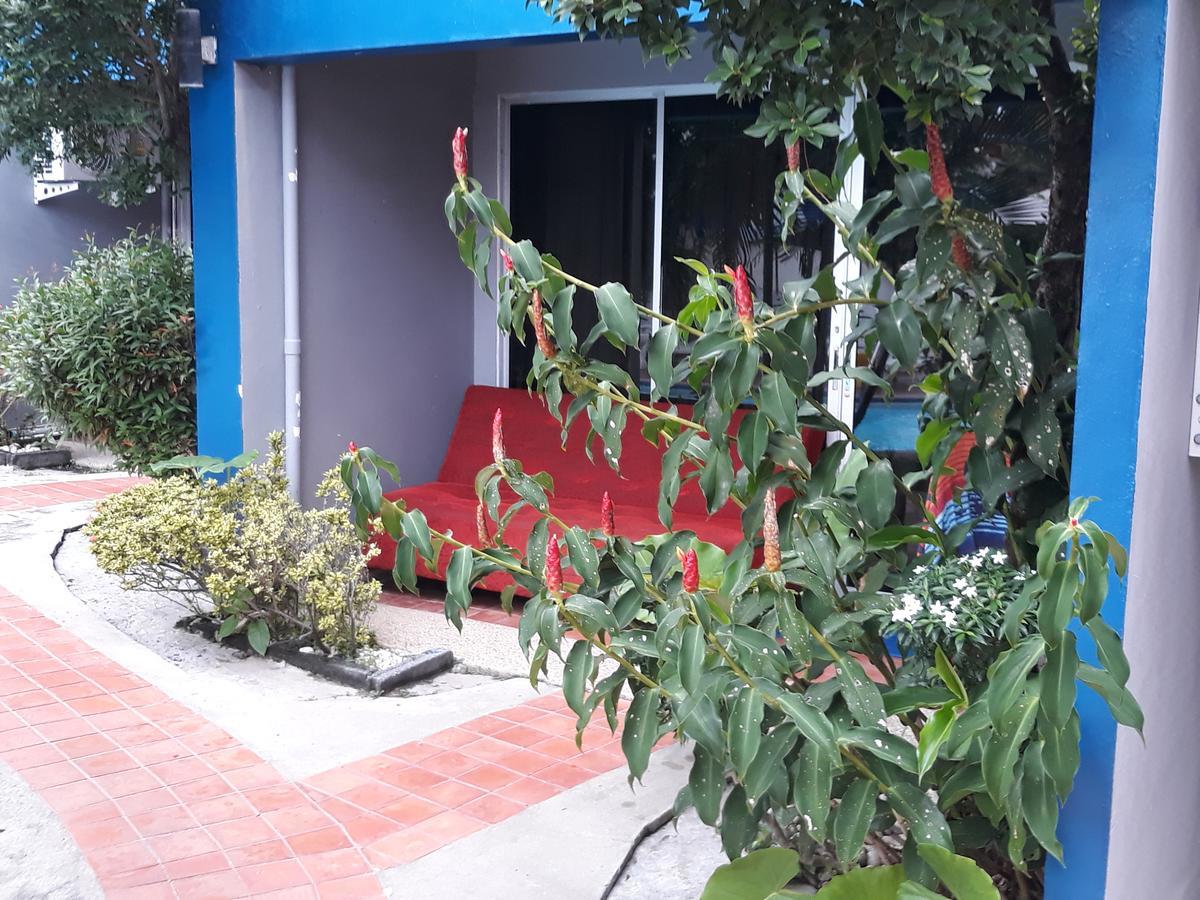 Porterhouse Beach Hotel Patong Kültér fotó