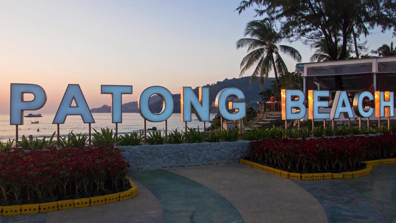 Porterhouse Beach Hotel Patong Kültér fotó