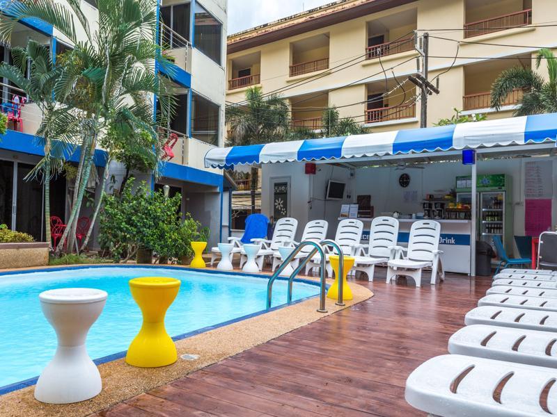 Porterhouse Beach Hotel Patong Kültér fotó