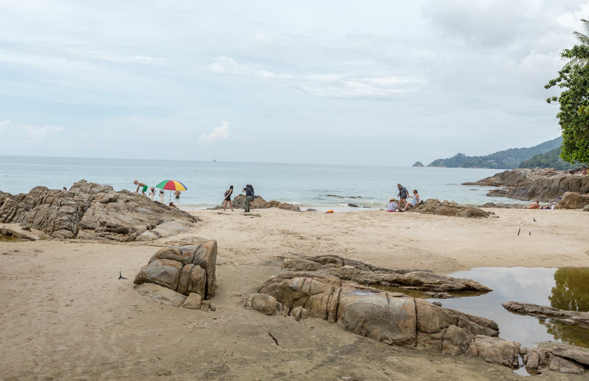 Porterhouse Beach Hotel Patong Kültér fotó